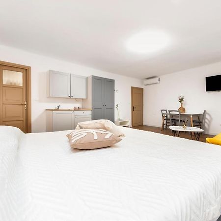 Adriatic Dream Rooms Rovinj Exterior foto